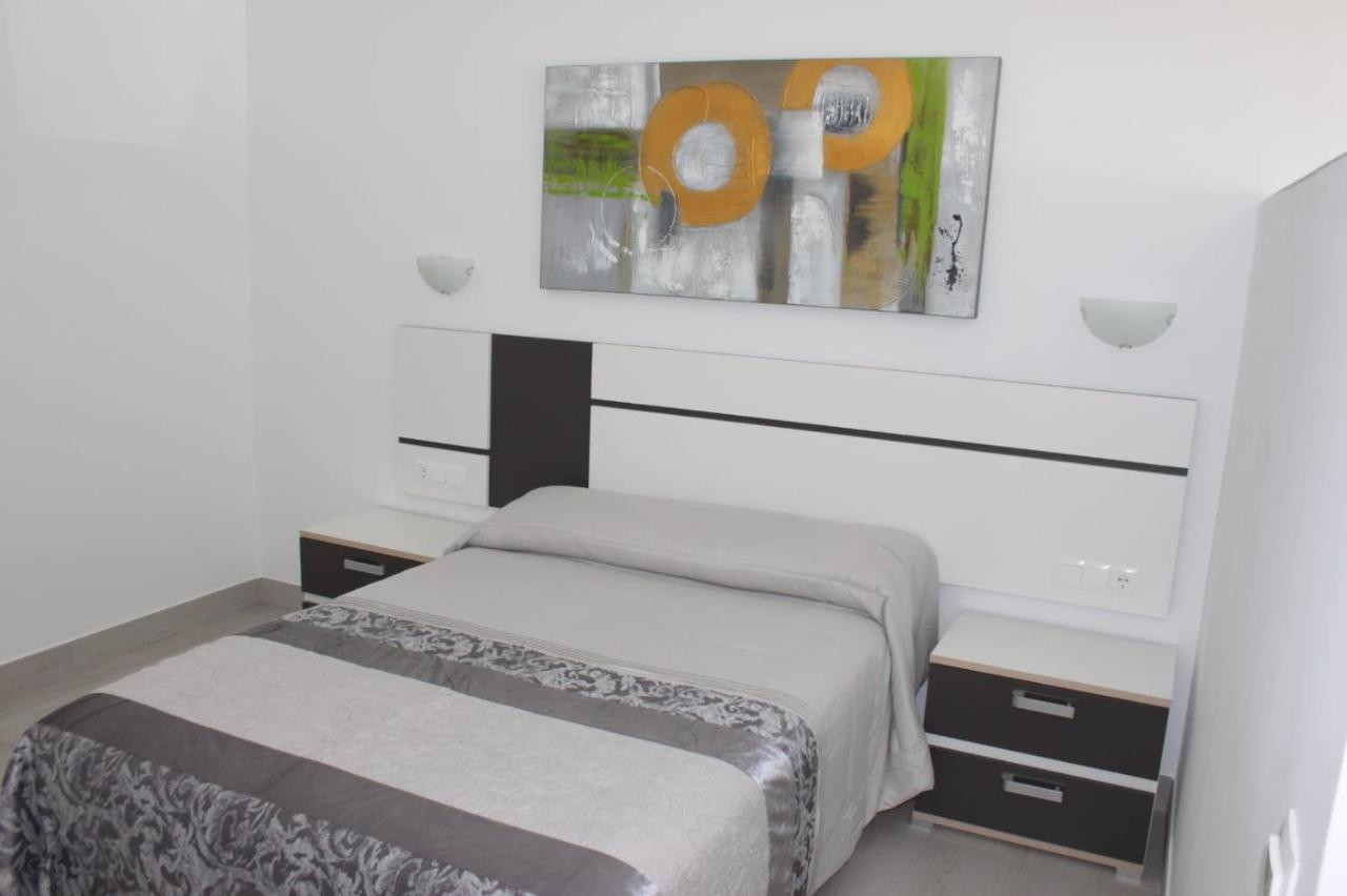 Apartamentos Margo 1 Málaga Dış mekan fotoğraf